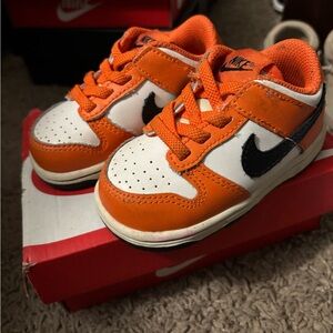 Orange Dunks 🧡